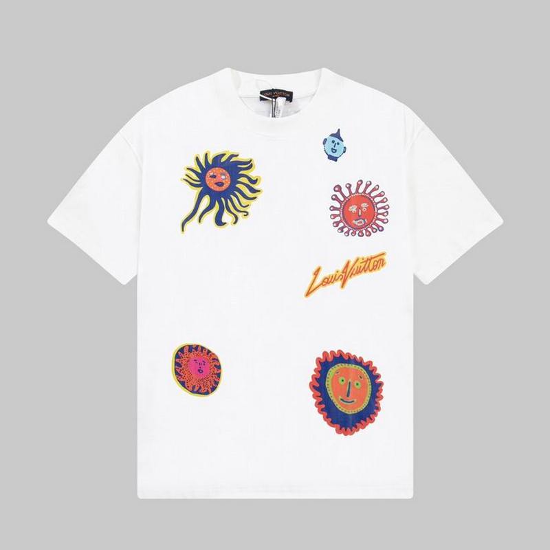 Louis Vuitton Men's T-shirts 76